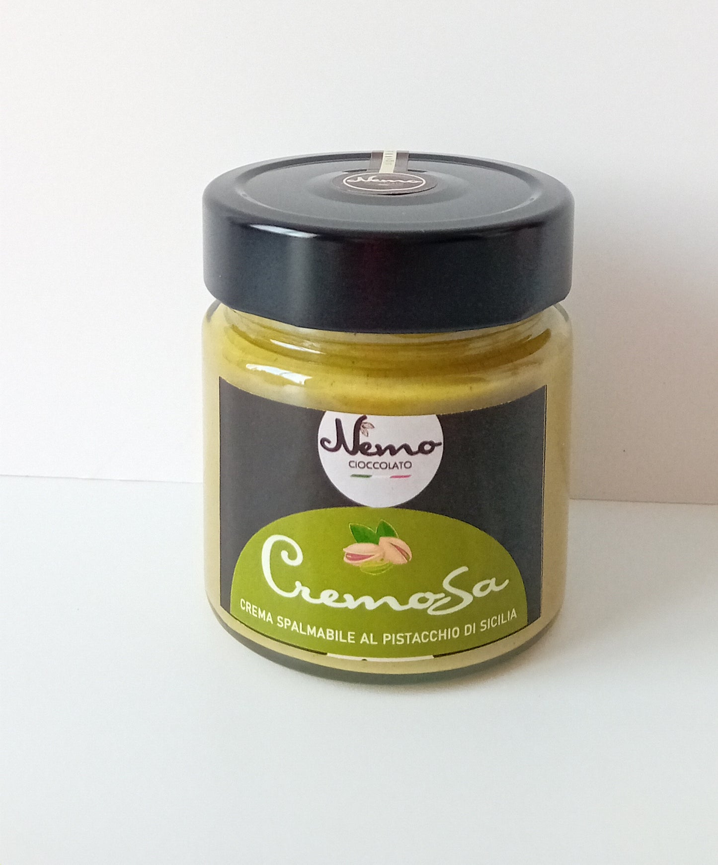 Pistachio spreadable cream